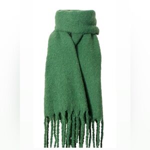 Green Scarf